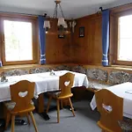 Berghof Pensión 3*